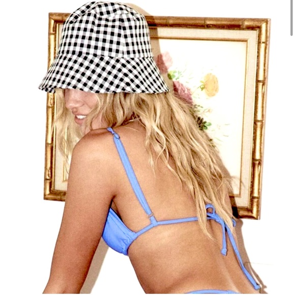 Princess Polly Bikini Top Light Blue Sz 4 - Picture 2 of 6